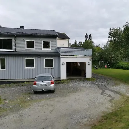 Big, Spacious With Free Parking Apartment *