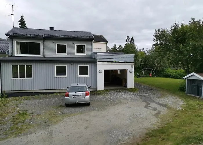 Big, Spacious With Free Parking Apartment *